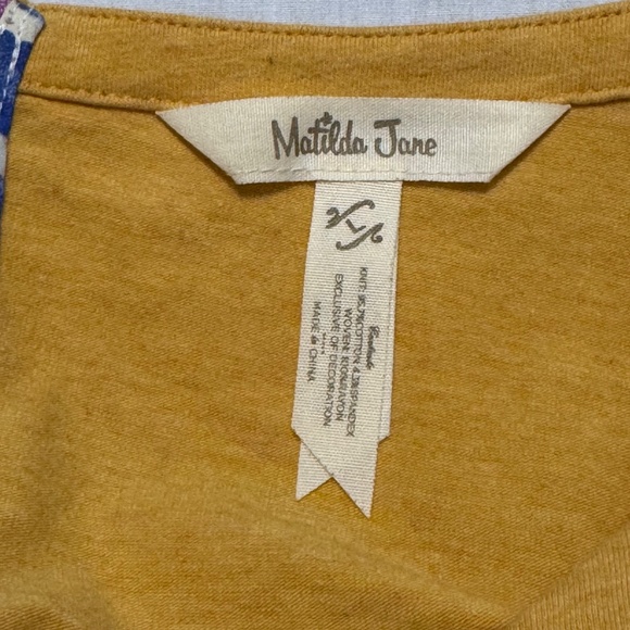 yellow long sleeve woman shirt with floral design bottom area brand Matilda Jane - Picture 4 of 6